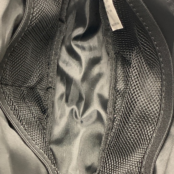 NWT Ampere Creations Black Fanny Pack Bum Bag - Picture 5 of 9